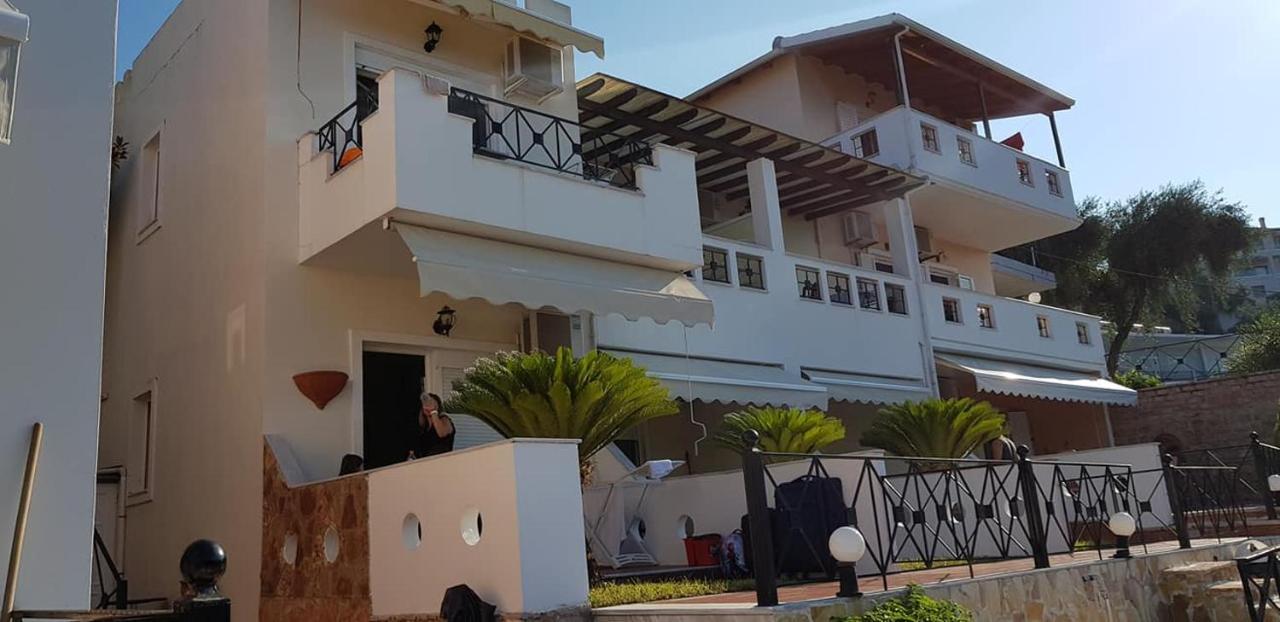 Diogenis Parga Studios Exterior photo