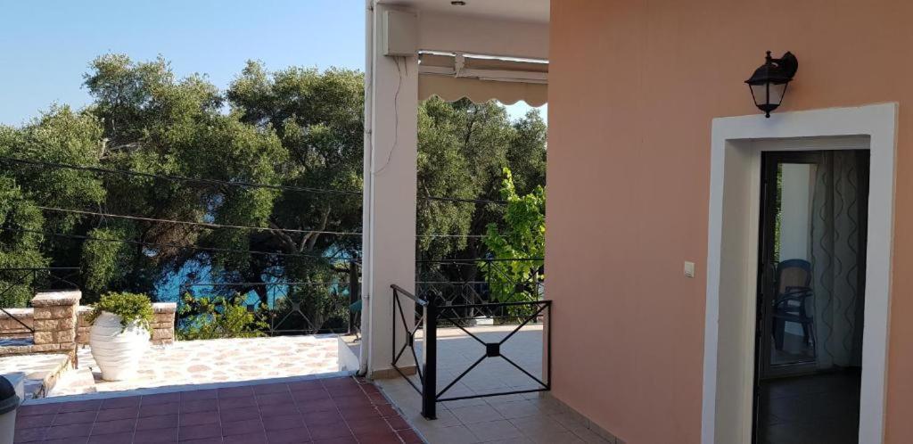 Diogenis Parga Studios Exterior photo