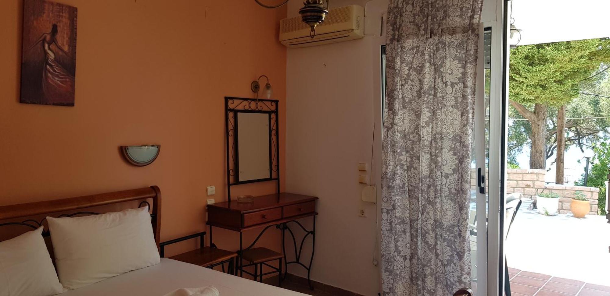 Diogenis Parga Studios Room photo